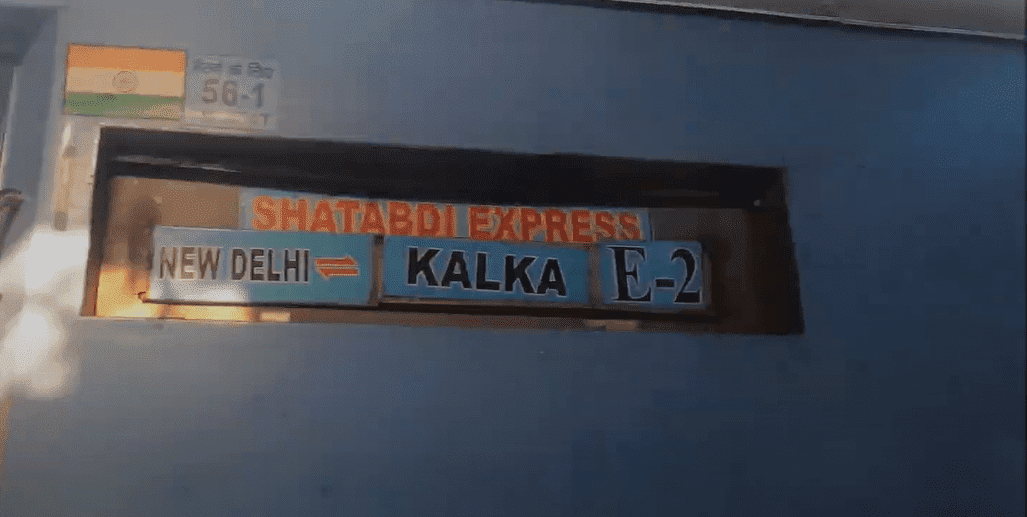 12011 new-delhi-kalka-klk-shatabadi train image