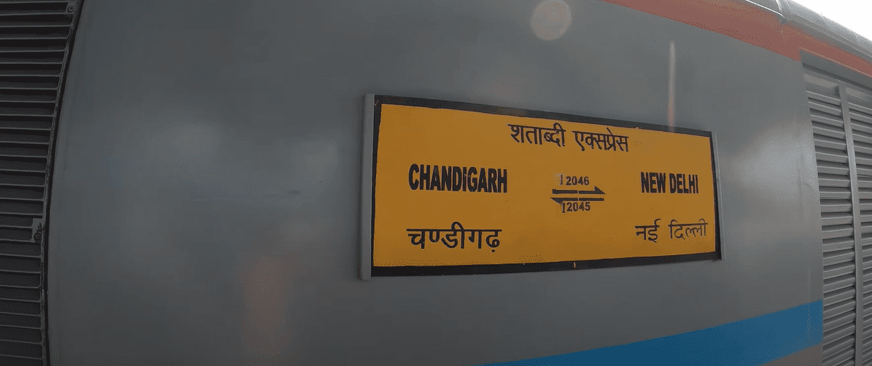 12046 chandigarh-new-delhi-ndls-shatabdi train image